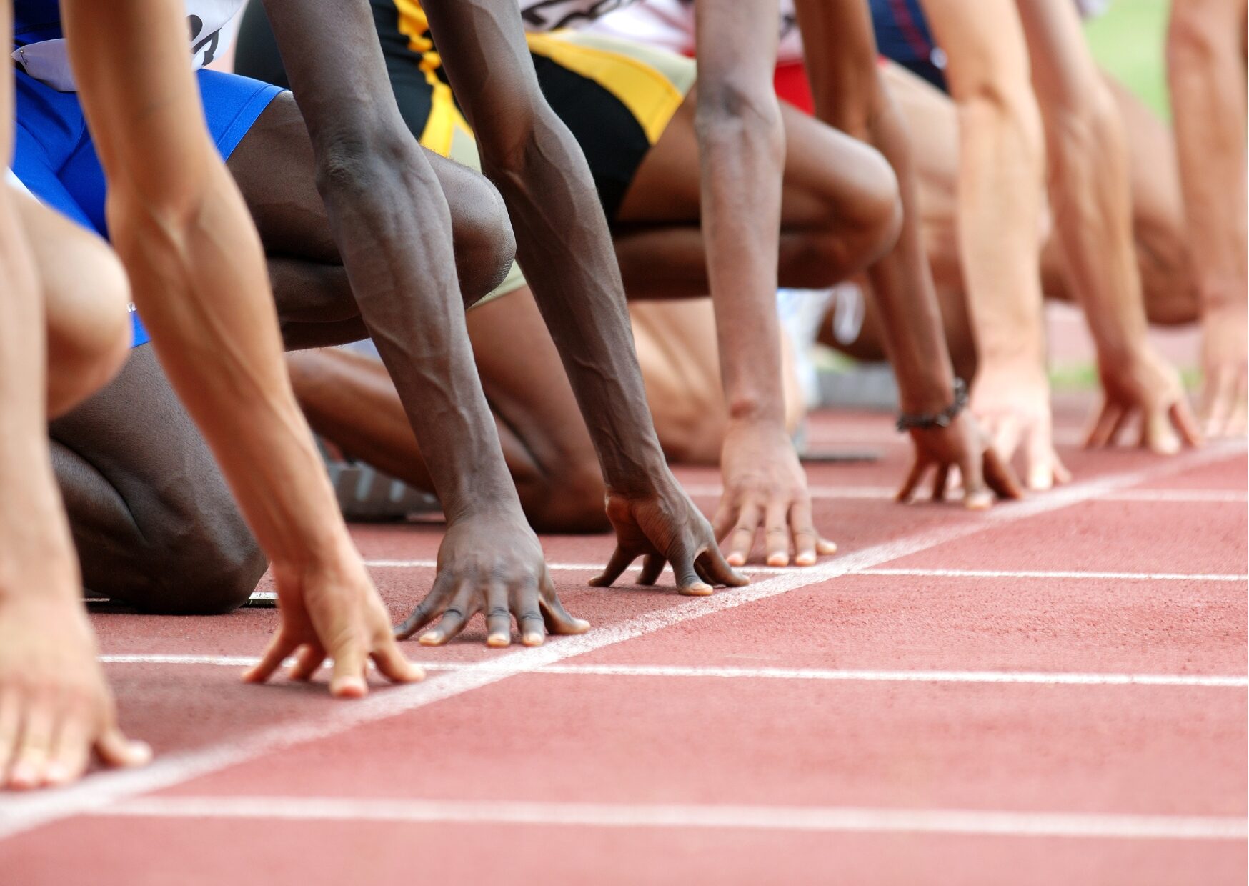 【世界陸上2025×倒れないグラス】スポーツ観戦を快適にする“こぼさない安心感”